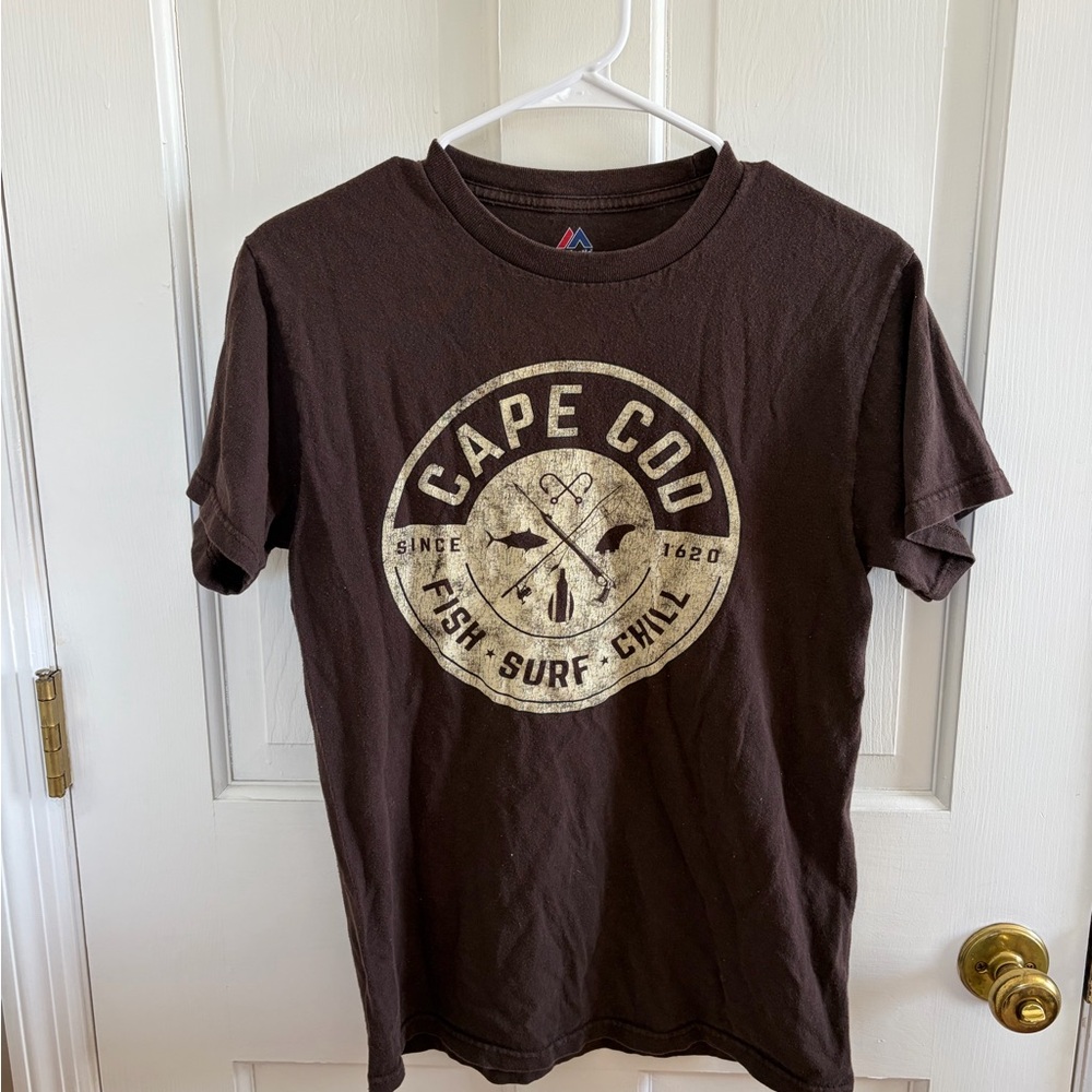 Majestic Brown Cape Cod Tee